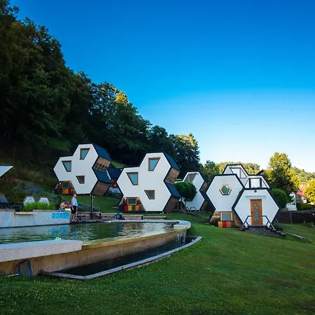 Hayrack Skok * Mozirje